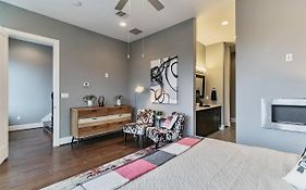 Modern, Houston Inspired House With Best Views Of Downtown! - Less Than 1 Mile To Eado Midtown Bars Home